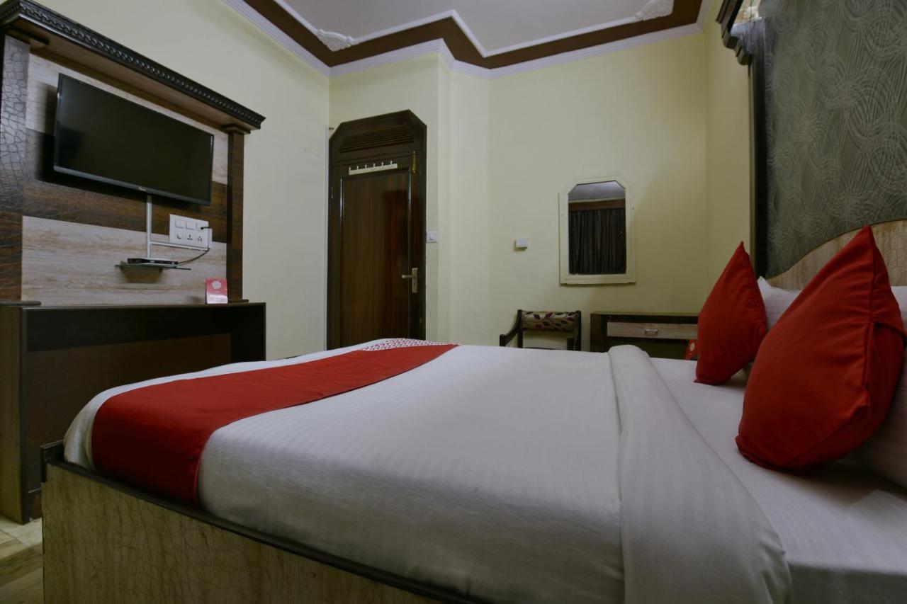 Oyo 652 Hotel Anokhi Palace ชัยปุระ ภายนอก รูปภาพ